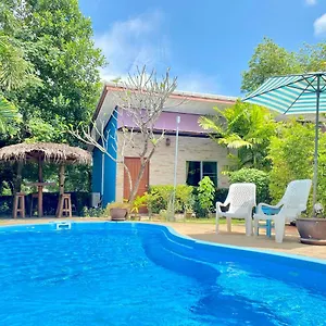 Canal Hotel Nai Yang Beach